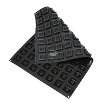 Moule silicone pavoflex 77 mini savarins carrés dimension 38x38 hauteur 13.5mm plaque 60x40