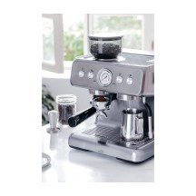 Cafetière expresso avec moulin à café intégré 1550 watts 2,8 litres 31x34,5 Hauteur 41,5cm