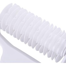 Rouleau losange pastilles en plastique 120mm