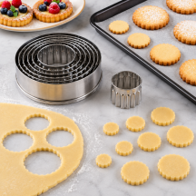 Boite 9 découpoires ronds cannelés en inox