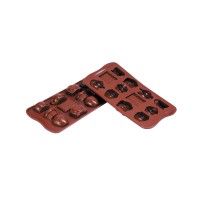 Moule en silicone pour chocolat 12 sujets Tea Time dimensions 43 x 29 mm hauteur 15 mm